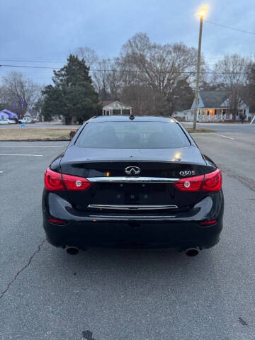 2015 Infiniti Q50 Sport