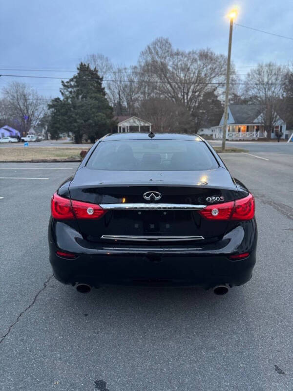 2015 Infiniti Q50 Sport
