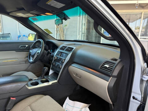 2014 Ford Explorer