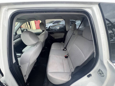 2015 Subaru Forester 2.5i