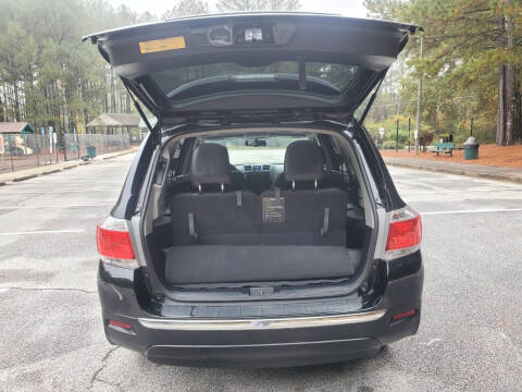 2013 Toyota Highlander SE