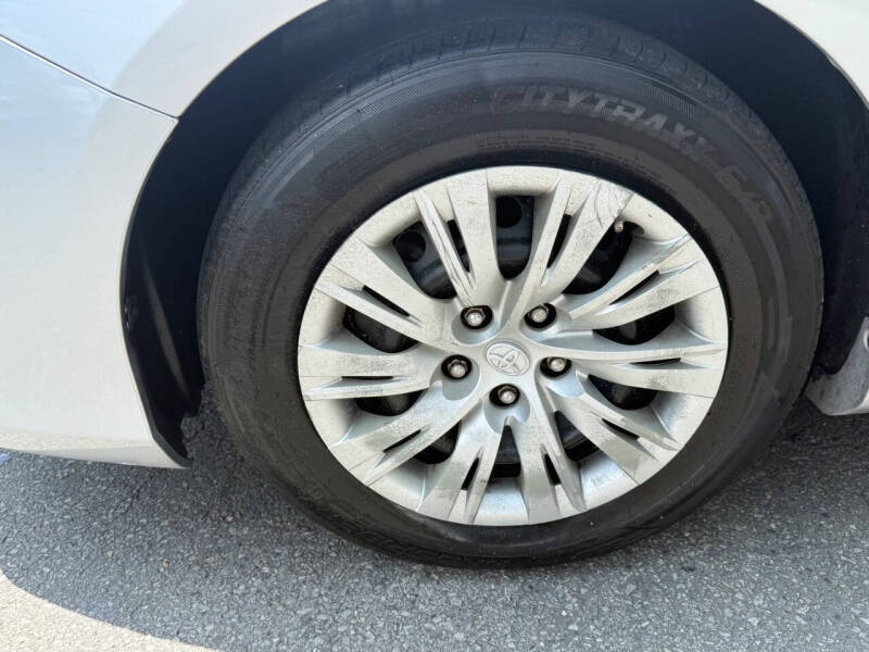 2014 Toyota Camry LE