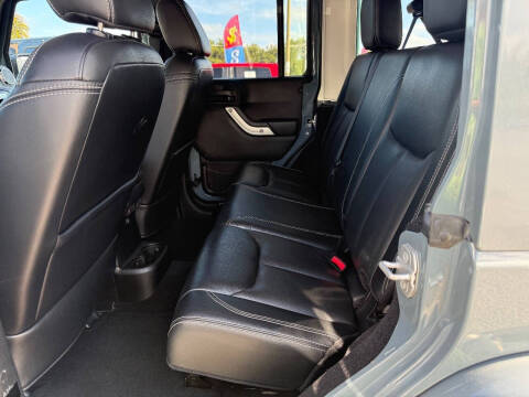 2015 Jeep Wrangler Unlimited Sahara