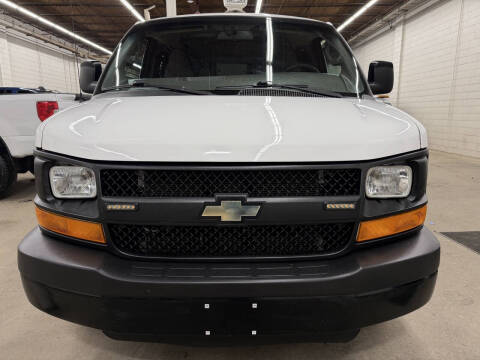 2016 Chevrolet Express 2500