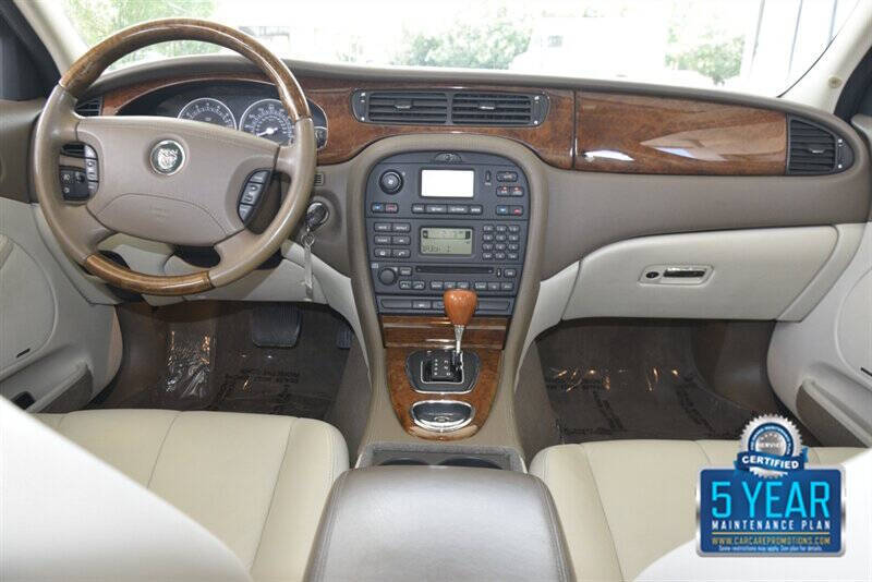 2005 Jaguar S-Type 4.2
