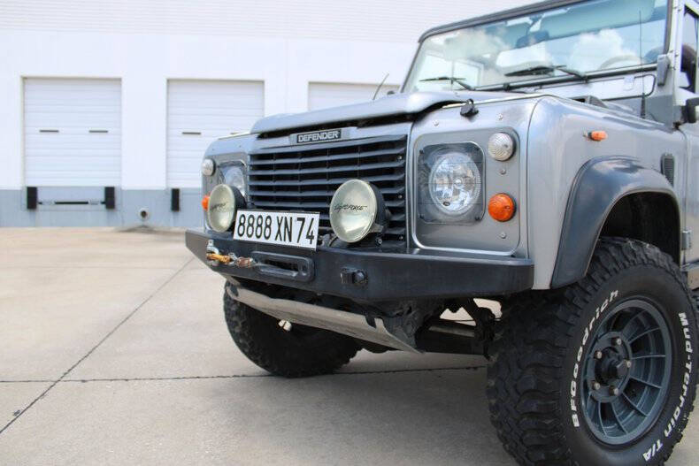1988 Land Rover Defender