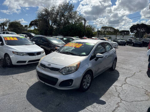 2012 Kia Rio 5-Door EX