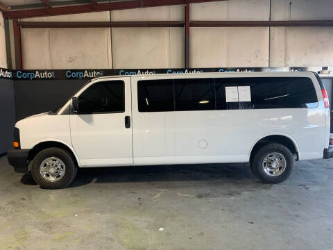 2017 Chevrolet Express LS 3500