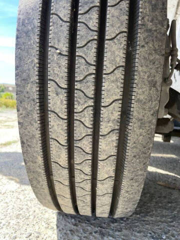 2016 Freightliner M2 106