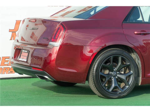 2023 Chrysler 300 S V6