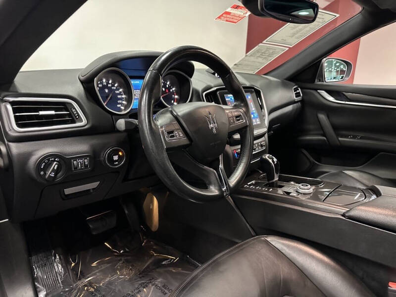 2017 Maserati Ghibli