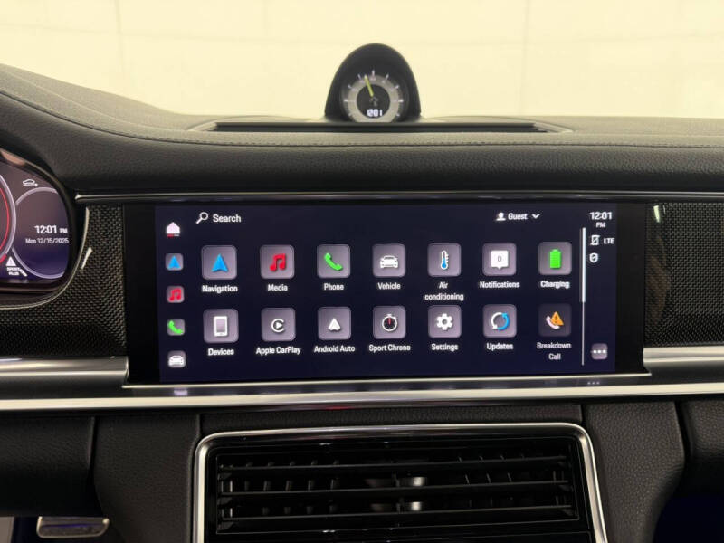 2023 Porsche Panamera