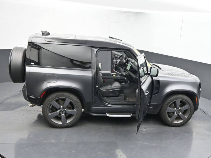 2023 Land Rover Defender 90 V8