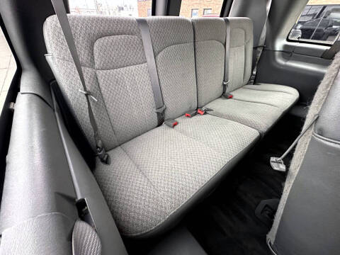 2016 Chevrolet Express LT 3500