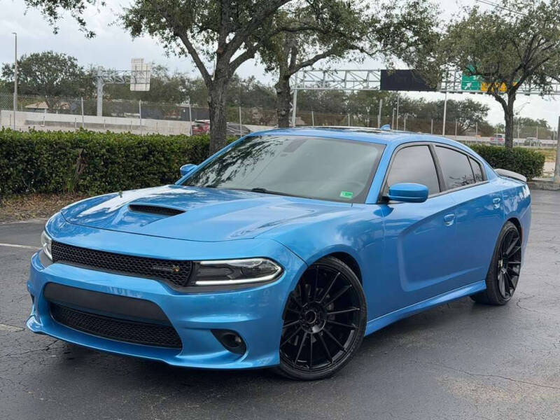 2018 Dodge Charger R/T's photo