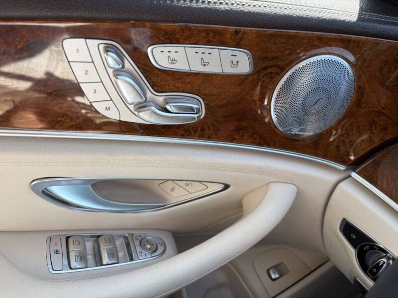 2019 Mercedes-Benz E-Class E 300