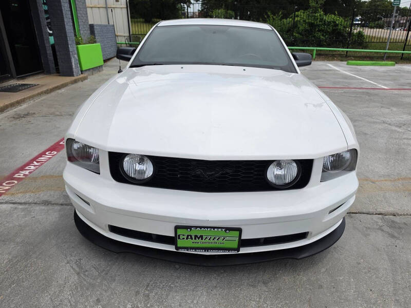 2007 Ford Mustang GT Deluxe