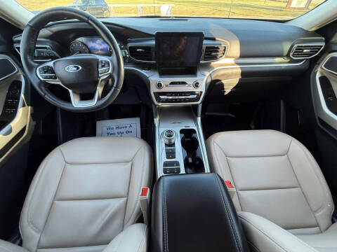 2022 Ford Explorer XLT