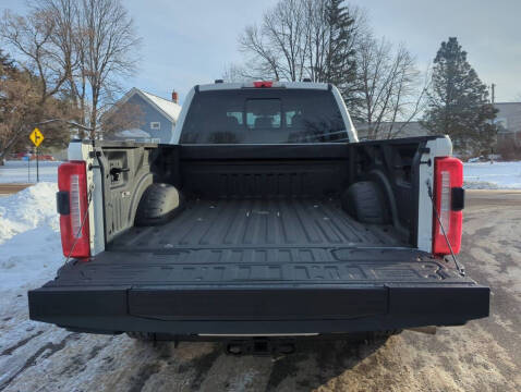 2023 Ford F-350 Super Duty Lariat