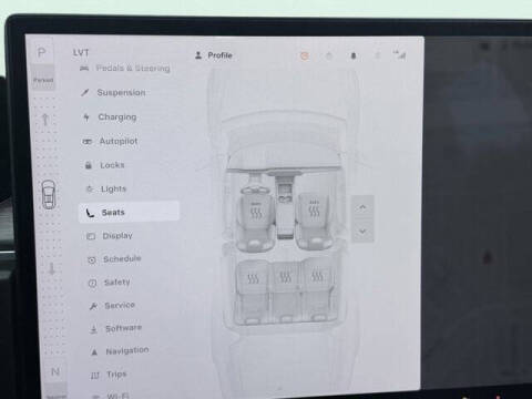 2023 Tesla Model X Standard Range