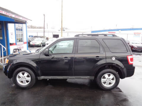2010 Ford Escape for sale at Cars Unlimited Inc in Lebanon TN
