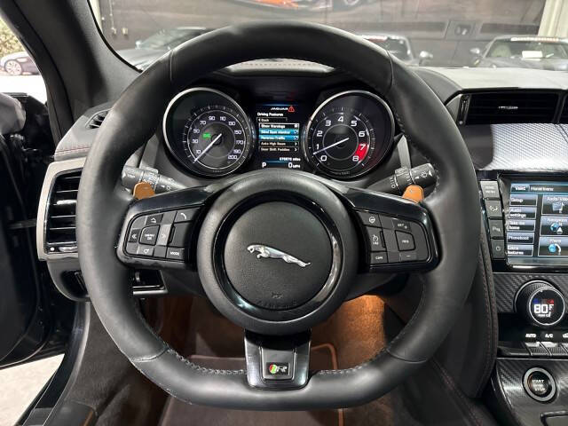 2015 Jaguar F-TYPE R