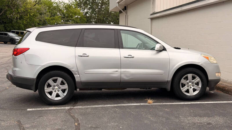 2011 Chevrolet Traverse LT