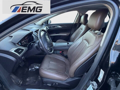 2014 Lincoln MKZ Hybrid