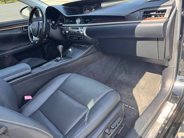 2015 Lexus ES 350