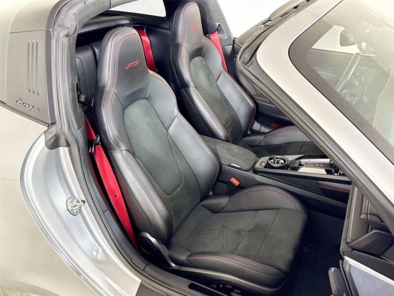 2023 Porsche 911 Targa 4 GTS