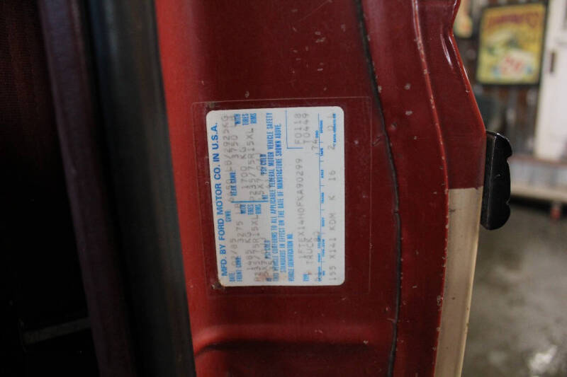 1985 Ford F-150 XLT Lariat