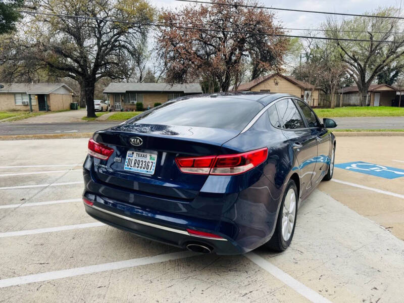 2017 Kia Optima LX