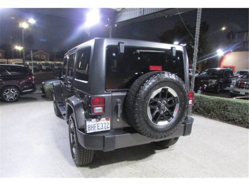 2017 Jeep Wrangler Unlimited Freedom