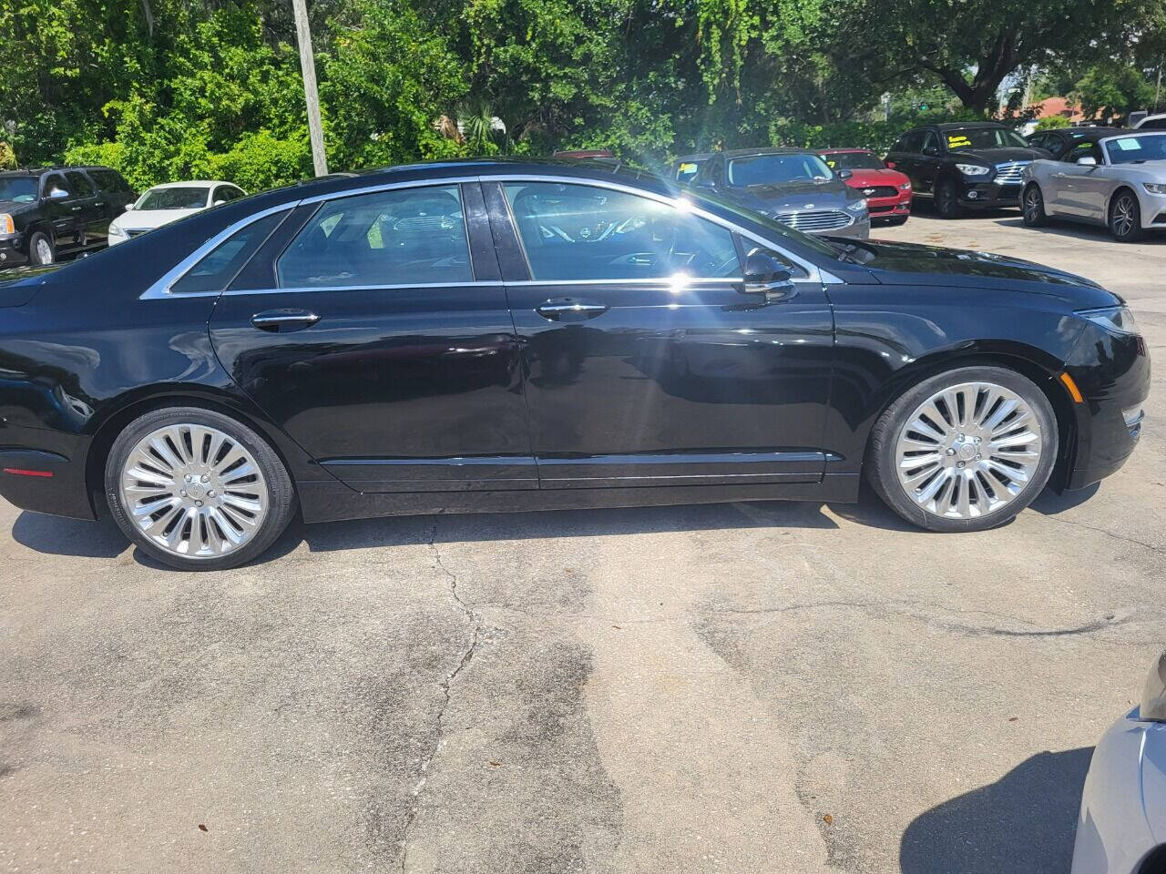 2016 Lincoln MKZ for sale at FAMILY AUTO BROKERS in Longwood, FL