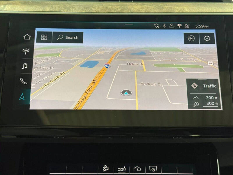 2019 Audi e-tron quattro Premium Plus