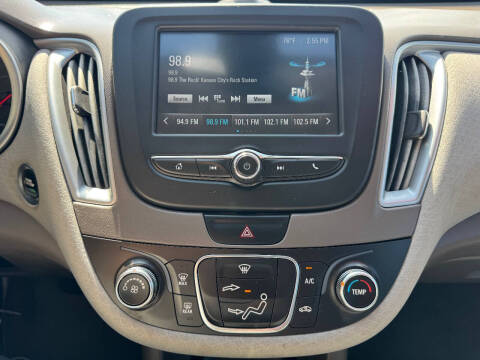 2017 Chevrolet Malibu LS