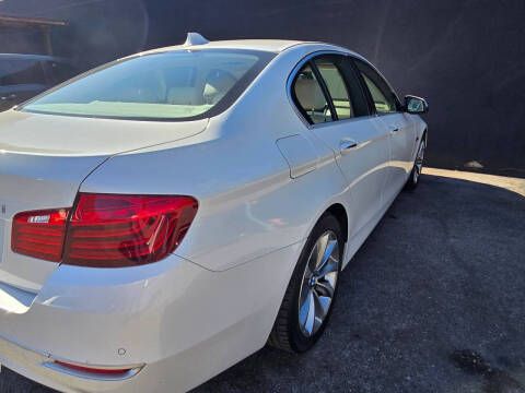 2014 BMW 5 Series 528i