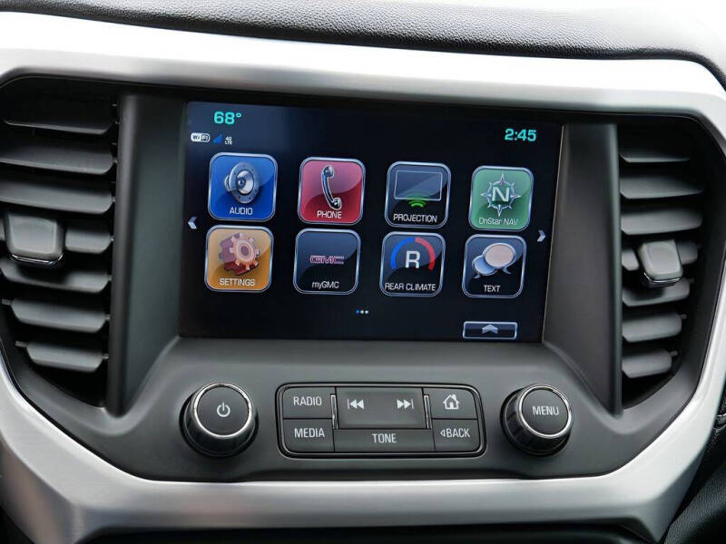 2017 GMC Acadia SLT-1