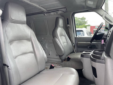 2011 Ford E-Series E-150