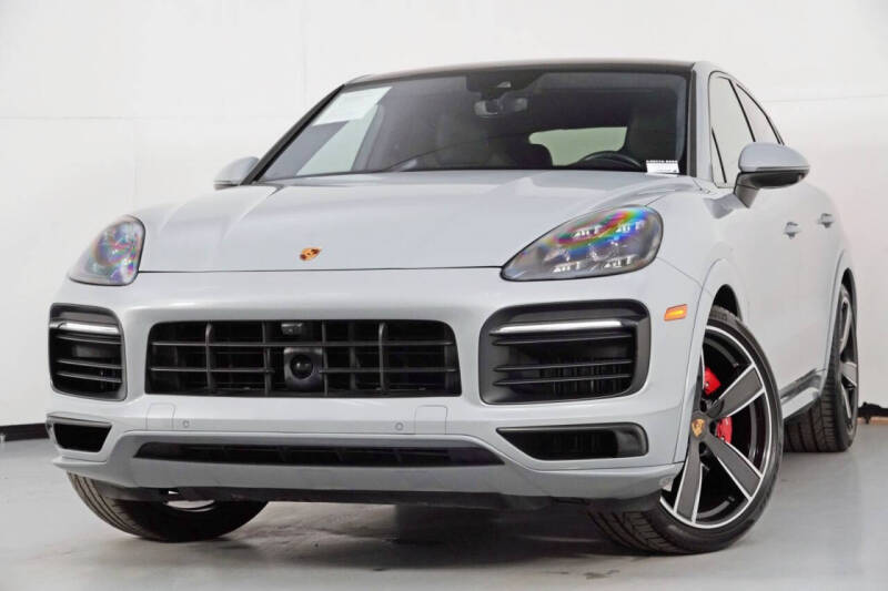 2022 Porsche Cayenne GTS Coupe