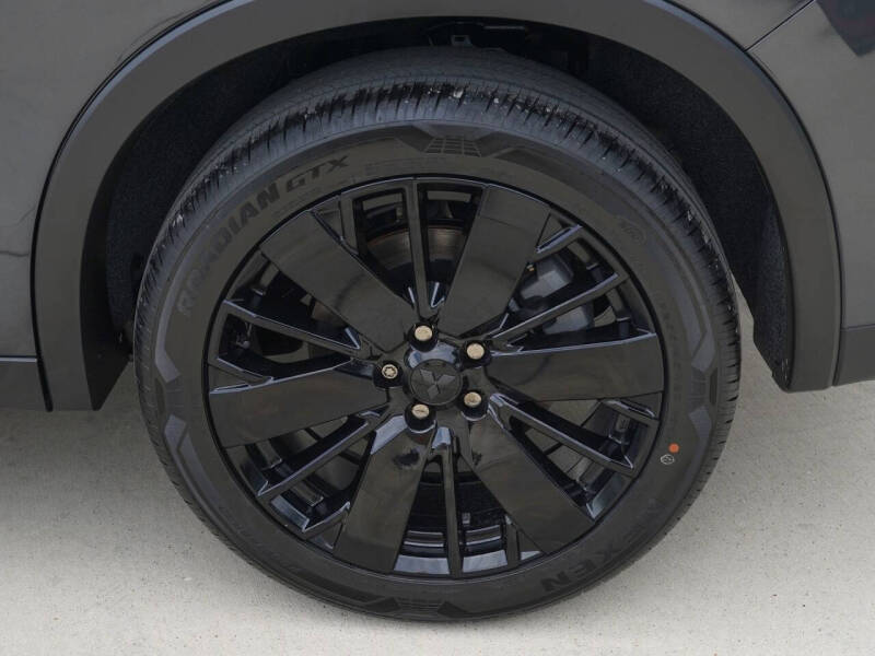 2026 Mitsubishi Outlander LE