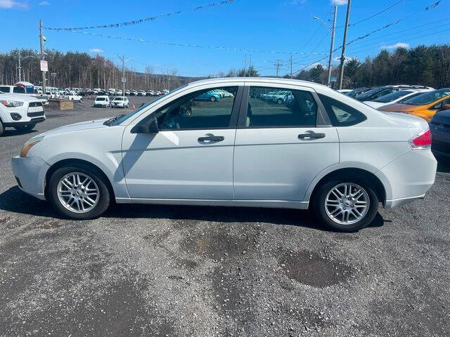 2009 Ford Focus for sale at Upstate Auto Sales Inc. in Pittstown NY