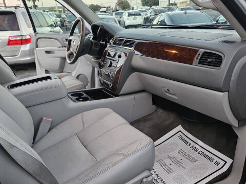 2012 Chevrolet Suburban LT
