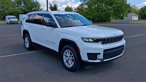 2022 Jeep Grand Cherokee L Laredo