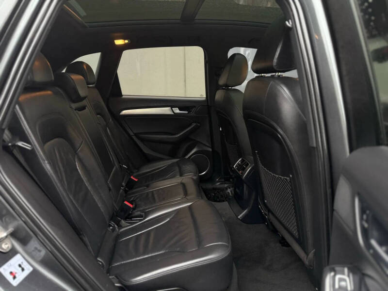 2016 Audi Q5 2.0T quattro Premium Plus