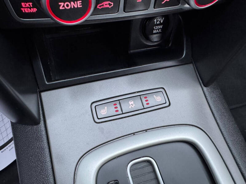 2009 Pontiac G8 GT w/Bluetooth