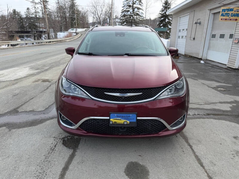 2018 Chrysler Pacifica Touring L