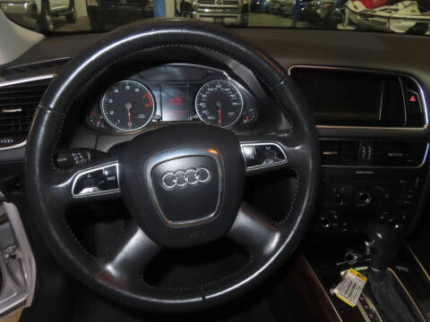 2011 Audi Q5 2.0T quattro Premium