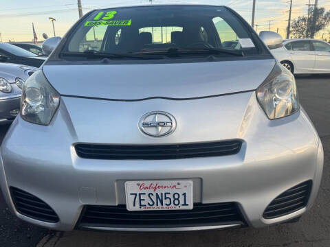 2013 Scion iQ