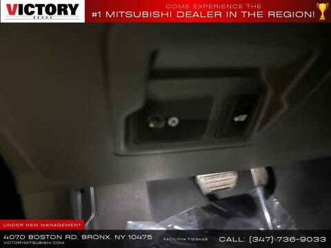 2022 Land Rover Range Rover Velar P250 R-Dynamic S